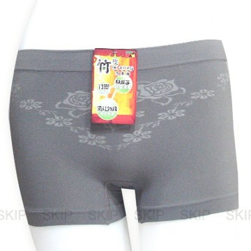 SKIP四季織精品**90%竹炭女低腰四角內褲**