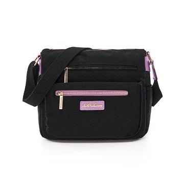 B.S.D.S冰山袋鼠 - BLACK魅惑 - 典雅拼接多夾層斜背包 - 共二色【U069】