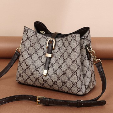 Viney包包女小眾新款潮時尚網紅單肩水桶女包爆款百搭斜挎包女