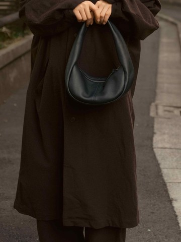 JOYDIVISION 手拎新款日系简约牛角包 真皮女士包包腋下饺子包