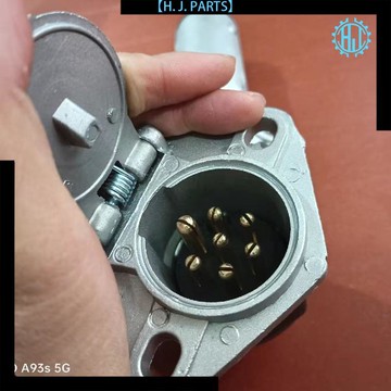 【臺灣出貨】新款貨車七孔插頭七芯插座 掛車卡車主車連接頭座 七孔螺旋線總成