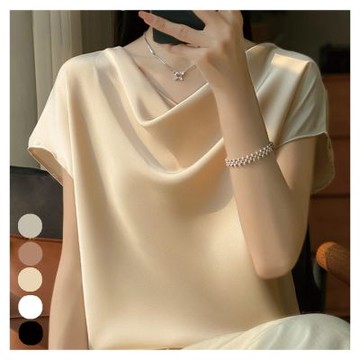 【Lockers 木櫃】韓國緞面簡約短袖上衣 L114080504