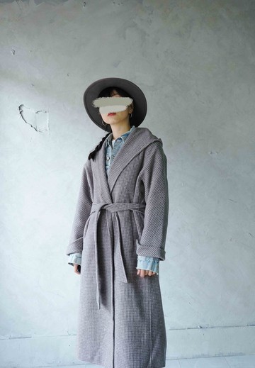 尋寶古著-薰衣草紫格紋義大利毛料浴袍式翻領長版大衣