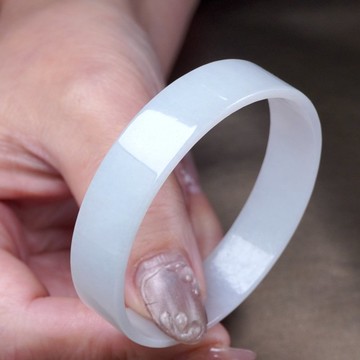 白翡翡翠角鐲手鐲 | 17.5圍 | 天然緬甸玉翡翠A貨 | 送禮