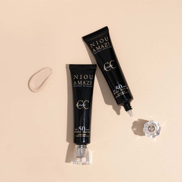 紐奇肌_絲絨奶茶隔離乳(膚)30ml 一入