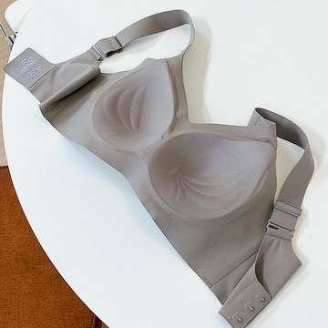 【Amhome】新款高級院士空氣杯無鋼圈裸感無痕大胸顯小聚攏收副乳防下垂文胸內衣# 117565(現貨+預購)