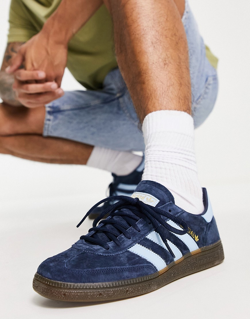 adidas Originals Handball Spezial trainers in navy and blue推薦