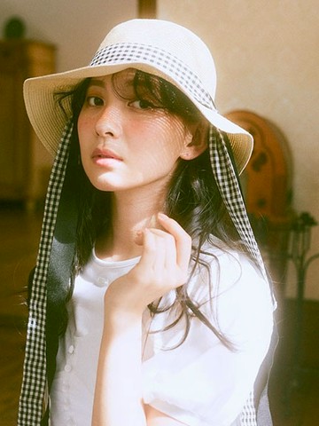 雙色格紋緞帶編織帽(01000332200) - earth music&ecology