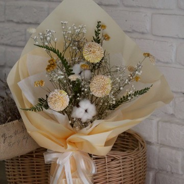 【Bloom & Grace 永生花禮花藝店】索拉乒乓乾燥花束 永生花 送禮 質感 氣氛 節日送禮 禮物