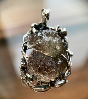 天然礦石  / 瑞士煙晶/勇氣山丘