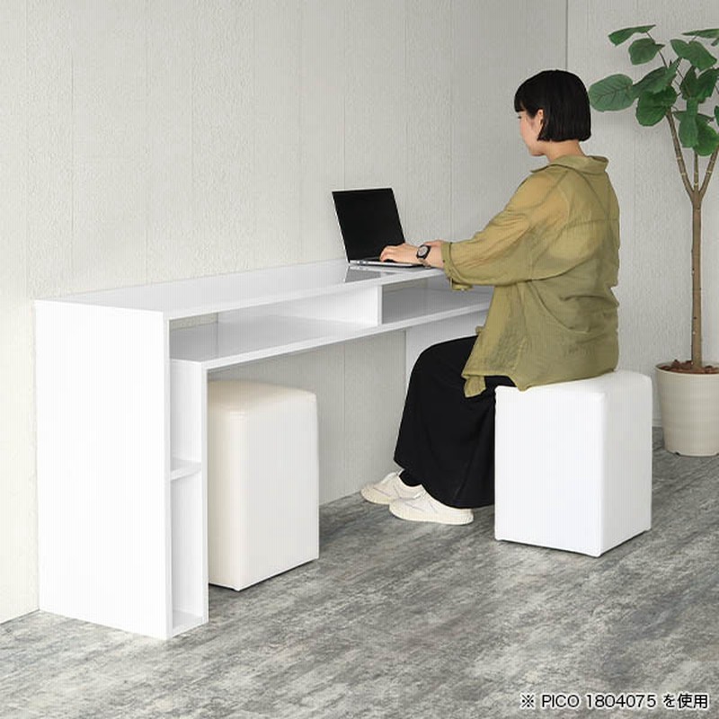 受付カウンター 1_4_0f1fc55e-2e17-4fa0-a276-