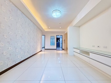 小翁️十期勝美墅三房休旅車為獨家專售｜台中市北屯區軍福十六路