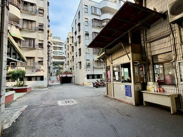 A★德賢商圈/楠梓科技園區/四樓公寓｜高雄市楠梓區德民路