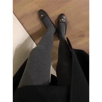 韓國博主氛圍感穿搭！秋冬季不掉檔深灰色打底褲女加絨顯瘦連褲襪