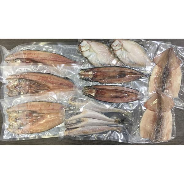 北海道 一夜干し詰合せ Cセット ほっけ 3枚 姫鱈 4本 宗八かれい 2枚 秋刀魚 2枚 真いか 2枚 二重包装可