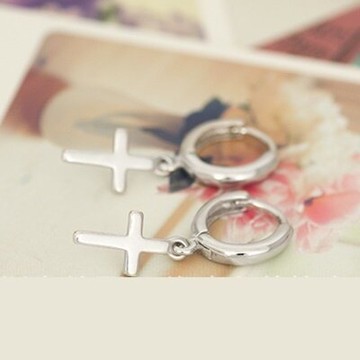 925純銀耳環耳飾-韓版時尚個性十字架生日情人節禮物女飾品73ia62【獨家進口】【米蘭精品】