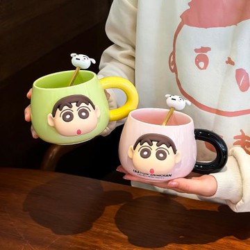 蠟筆小新陶瓷馬克杯可愛女生牛奶杯新款高顏值情侶杯家用伴手禮