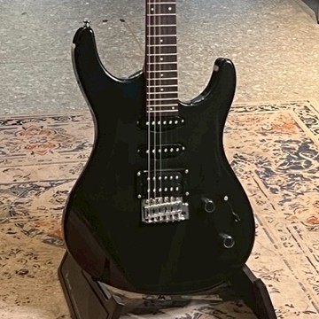 【二手】9.5成新 Washburn RX10 HSS 單單雙 小搖座 玫瑰木指板 24格 高CP值 入門款 電吉他