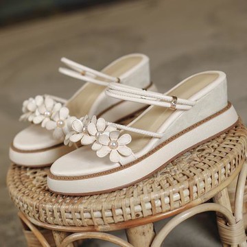 坡跟涼鞋女2025年夏季新款高跟羅馬厚底粗跟中跟一字帶仙女風兩穿