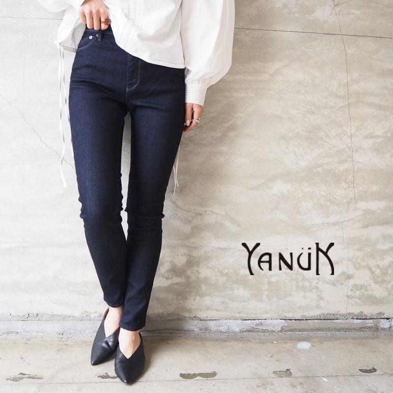 ヤヌーク YANUK パンツ ブラック系 サイズ24 デニムパンツ レディース