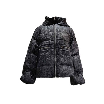 TOORDER黑色質感紋理壓紋連帽羽絨外套