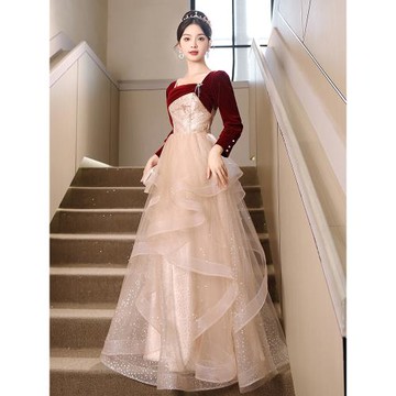 敬酒服新娘2025新款長袖法式訂婚結婚禮服女回門便裝高級感出閣宴