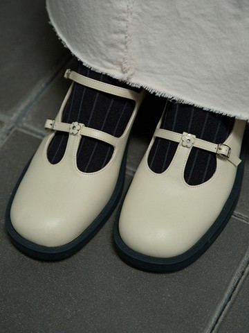 Daisy Mary Jane Shoes