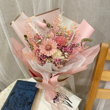 | 小夢境花藝 | 索拉玫瑰花 滿天星 中型乾燥花束 情人節乾燥花束