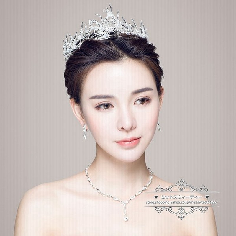 セール ウェディングヘッドドレス ティアラ ヘアアクセサリー 結婚式 二次会 披露宴 花嫁 ブライダル 発表会 ウエディングアクセサリー パーティー ステージ 通販 Lineポイント最大get Lineショッピング