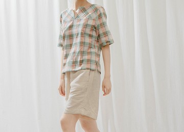 英倫少女 格紋休閒親膚棉質小衫