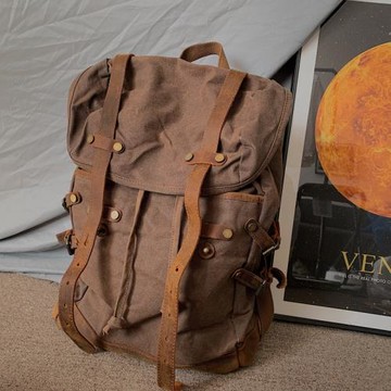 F/W 日系油蠟帆布背包男士登山戶外旅行包包復古做舊雙肩包瘋馬皮