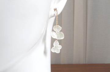 繡球花鍊式耳針