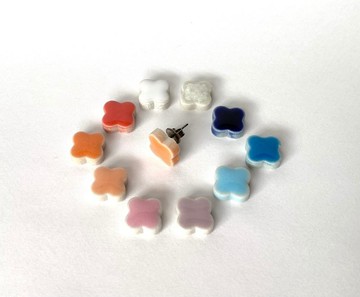 訂製商品：迷你花磚耳環（10 色）