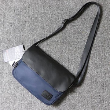 threebox潮流尼龍男士單肩包日韓帆布斜挎男女休閑包戶外手機跨包