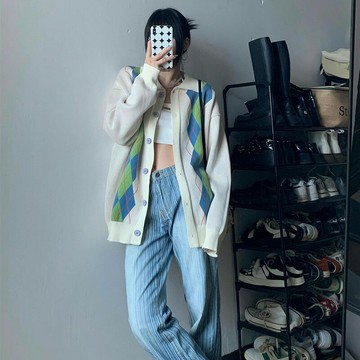 2022春季新款寬松慵懶風菱格拼色針織開衫毛衣女設計感外套上衣潮