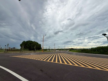 13期臨20米路｜住1-1大面寬｜楓溪段美建地｜台中市南屯區楓溪段