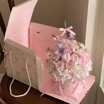 ❀【花中世界】❀混合玫瑰仙子之吻蛋糕禮盒花束成品仿真花生日七夕禮物送閨蜜女友