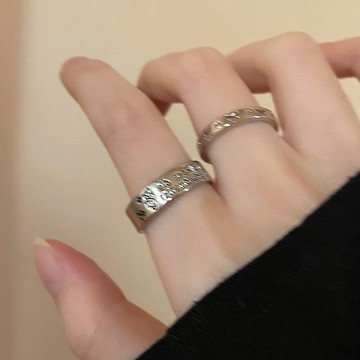 限時特賣🔥 【4514人收藏】冷淡風蝴蝶素圈開口戒指女2023年新款情侶閨蜜指環時尚個性食指戒 戒指