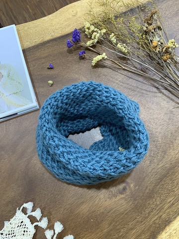 立體菱格圍脖。。中性款。可摺疊成雙層高級柔軟線材編織