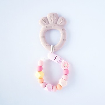 無字 雛菊 珊瑚粉胡蘿蔔固齒器 / 客製化奶嘴鏈