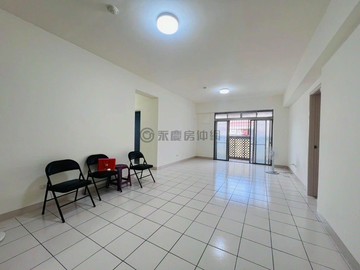 優質中崙社區明亮屋況佳稀有四房釋出｜高雄市鳳山區中崙二路