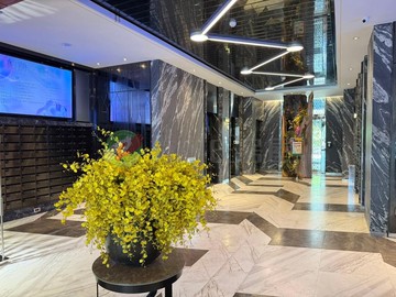 桃園高鐵｜布拉格站前之星氣派商辦附車位｜桃園市中壢區青峰路一段