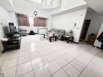 C28輕軌挑高稀有樓中樓4房平車｜高雄市三民區大順二路