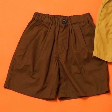日本 BREEZE - 山系百搭色摺線短褲-深咖