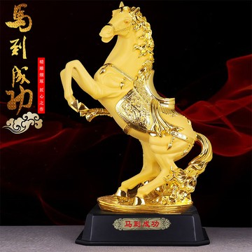♞可開統編 馬到成功大馬擺件招財公司老板辦公室桌面工藝品客廳玄關開業禮物