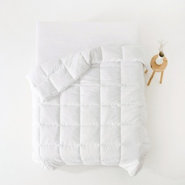 La Pomme Plum 超細纖維被芯  加大雙人  白色