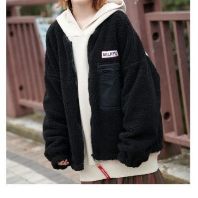 ミルクフェド MILKFED. BACK LOGO BOA ZIP UP V-NECK JACKET バック