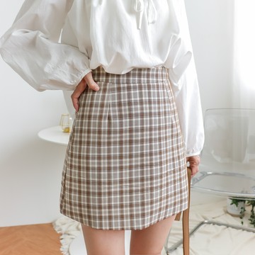 韓妞學院風格紋短裙 BS2027681【現貨】