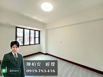 新市溫馨大3房電梯華廈(專)～★住商小陳★｜台南市新市區忠孝街