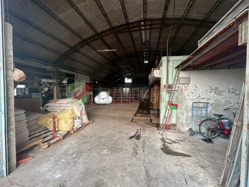 霧峰中投旁50米｜超大面寬漂亮廠房｜台中市霧峰區丁台一段